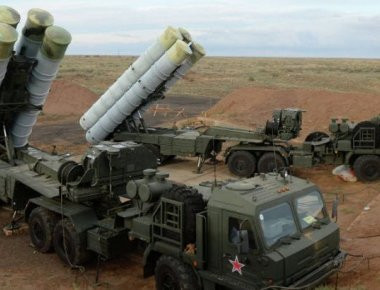 S-400... σε όλους: Το Μαρόκο διαπραγματεύεται την αγορά του ρωσικού Α/Α συστήματος